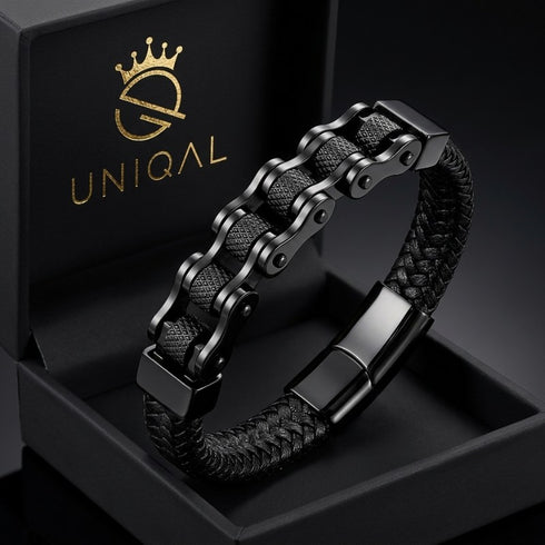 Schwarzes Herren-Lederarmband mit Motorradkette in UNIQAL Geschenkbox