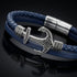 Detailaufnahme eines Herren Ankerarmbands mit blauem Leder, Segeltau und Edelstahl Anker
