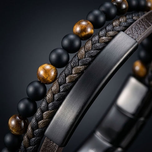 Modernes braunes Herren Lederarmband mit Naturstein Perlen und hochwertigem Edelstahl Element