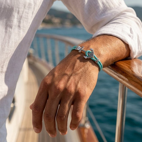 Herrenarmband mit Edelstahl Anker, blauem Segeltau und maritimem Design