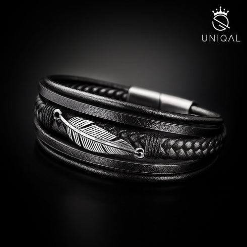 Uniqal Armband mit Federanhänger in Silber – handgefertigter Premium Schmuck