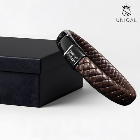 Braunes Unisex-Armband „DESIRE“ – echtes Leder, fein verarbeitet, perfektes Geschenk für Männer uniqal Geschenkverpackung