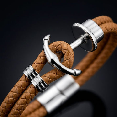 Maritimes Herren Lederarmband mit Anker Motiv, geflochtenem braunem Leder und Edelstahl Details