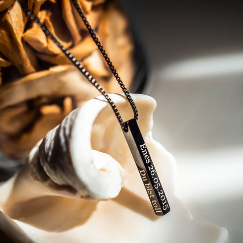 Namenskette personalisierte säule mit gravur uniqal