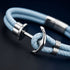 Personalisiertes Herren Ankerarmband mit Gravur Möglichkeit, hellblauem Leder und Edelstahl Anker Anhänger