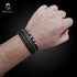 personalisiertes Lederarmband schwarz herren uniqal
