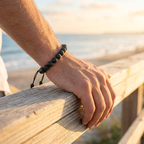 Uniqal Armband aus vulkanischem Gestein, gleichmäßige Perlenabfolge für stabilen Sitz