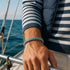 maritimes-nautisches-unisex-armband-surface-blau-segeltau-schaekel-uniqal-sale