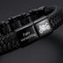 Personalisiertes Biker-Armband aus schwarzem Leder mit Namensgravur und Motorradmotiv