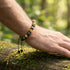 Uniqal Edelsteinarmband aus Achat Mix mit wechselnden Gelb-, Grau- und Sandtönen – jedes Exemplar einzigartig