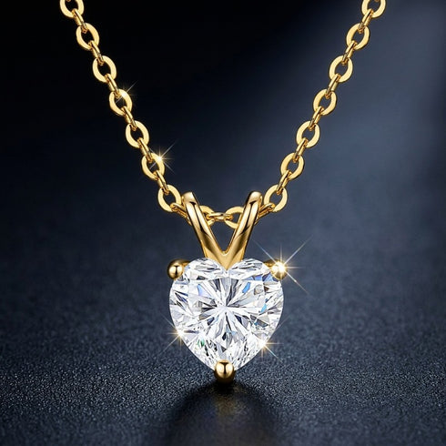 UNIQAL AMORA Gold Moissanit Kette mit intensivem Funkeln und luxuriösem Kontrast.