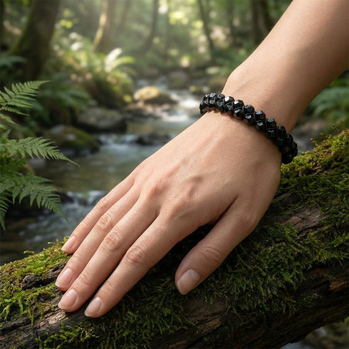 Uniqal Edelsteinarmband Black Energy mit schwarzem Turmalin – Balance und Klarheit in natürlicher Umgebung