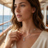 UNIQAL VELVET BLOSSOM Blumen Collier Luxus Stil mit elegantem Funkeln am Dekolleté