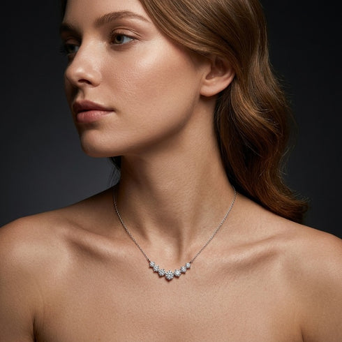 UNIQAL CLARA Damenkette als feiner Halsschmuck für eine feminine Silhouette, gehobene Garderobe und stilvolle Auftritte.