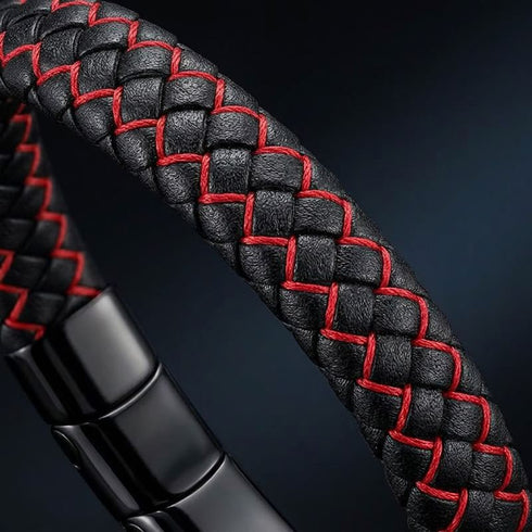 Uniqal FIRE Herrenarmband – markantes schwarz-rotes Flechtdesign mit hochwertigem Verschluss für sportliche und stilbewusste Männer.
