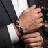 Uniqal INFINITY SILVER Herrenarmband zum Anzug – elegantes schwarz-silbernes Accessoire für Unternehmer, Manager und stilbewusste Männer.