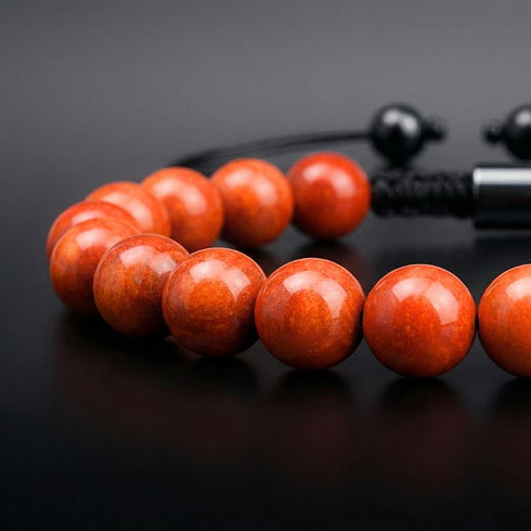 8mm Steinperlen in warmem Erdton mit individuell personalisierbarem Verschlussdetail