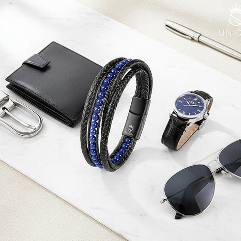 Hochwertiges Uniqal Schmuckstück aus Echtleder und Lapis Lazuli – Ausdruck von Klasse, Energie und maskuliner Eleganz.