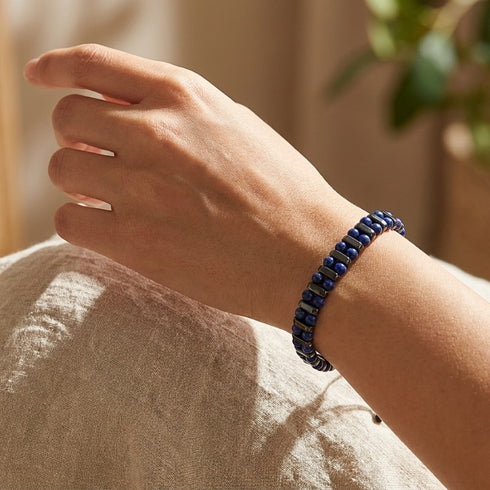 Elegantes Edelsteinarmband mit Lapislazuli als ausdrucksstarkes Accessoire für Alltag und besondere Anlässe