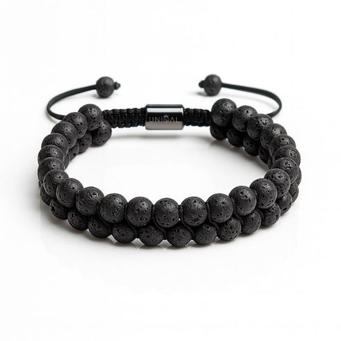 Uniqal zweireihiges Lavasteinarmband 6 mm – schwarzer Naturstein, verstellbarer Makramee-Verschluss, gravierbares Element
