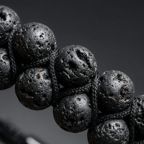 Schwarze Lavaperlen 6 mm von Uniqal – natürliche Porenstruktur, vulkanischer Ursprung, Stein für Erdung und innere Stabilität