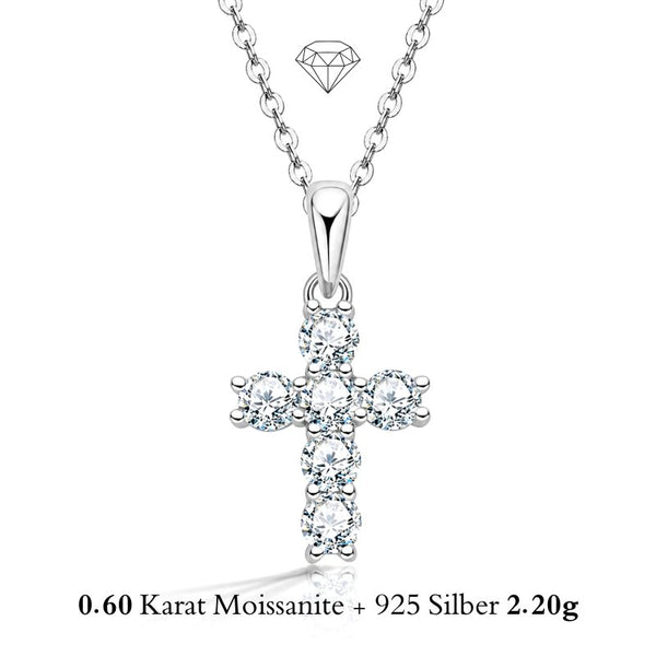 UNIQAL LUMICROSS KETTE mit 0,60 Karat Moissanit, funkelnder Kreuz Anhänger aus 925 Sterling Silber und klarer spiritueller Ausstrahlung.
