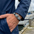 NERISSA nautisches Segeltau Armband kombiniert mit wasserdichten Jacke – maritimes Accessoire für stilvolle Outfits