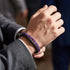 Uniqal PASSION AMETHYST Armband für Männer – elegantes Herrenaccessoire mit violetten Amethyst-Perlen und schwarzem geflochtenem Leder