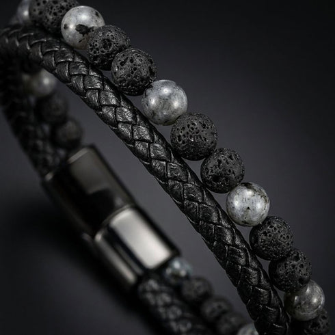 Uniqal PASSION LAVA SPECTROLITE Armband mit Gravur – personalisierbares Natursteinarmband mit Lavastein, Spectrolite und schwarzem Flechtleder