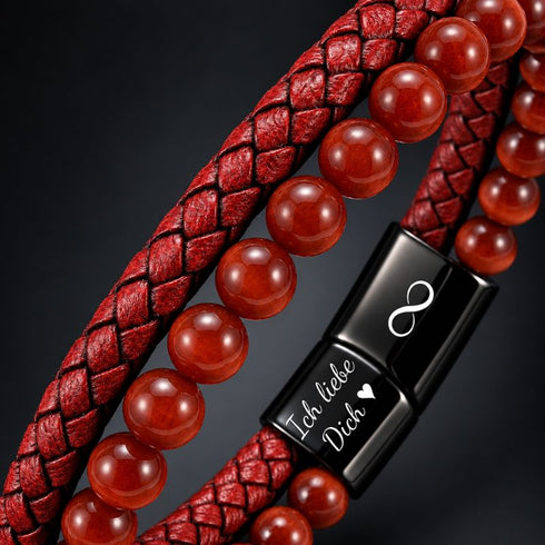 Uniqal PASSION RED AGATE Armband mit personalisierter Gravur – individuelles rotes Lederarmband mit Achat-Perlen und persönlicher Botschaft