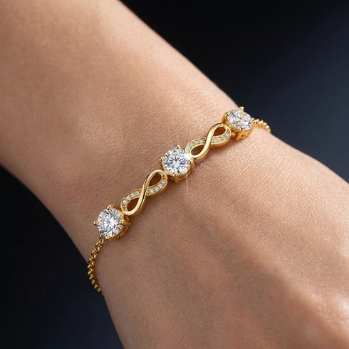 UNIQAL personalisierbares Damen Armband mit Infinity Symbol und luxuriösem Goldglanz