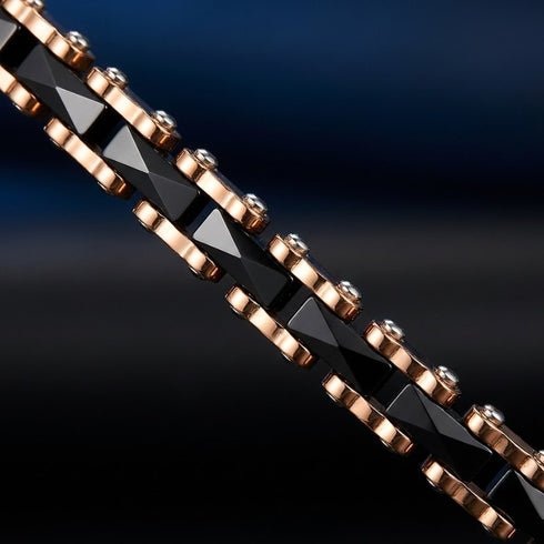 PRESTIGE KERAMIK ROSEGOLD Nahaufnahme mit glänzender Verarbeitung und edler Kontrastoptik