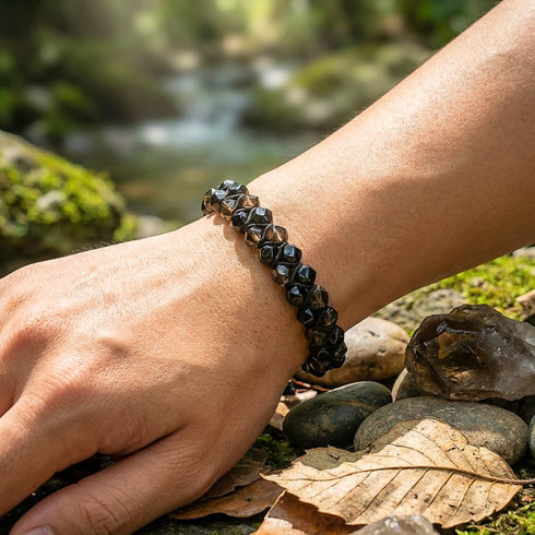 Uniqal zweireihiges Edelsteinarmband mit Rauchquarz und schwarzem Turmalin – gesammelt, klar, unaufdringlich