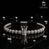 Luxuriöses UNIQAL Royal Silver Crown Armband mit silberfarbener Krone und weißen Zirkonia-Steinen, elegantes Designer Armband für Damen und Herren mit exklusiver Ausstrahlung