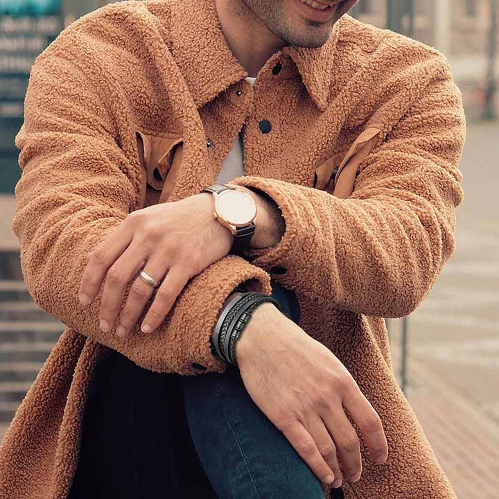 personalisiertes Lederarmband Herren mit gravur schwarz uniqal