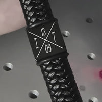 Personalisiertes Lederarmband Herren mit Gravur Namen Initialen